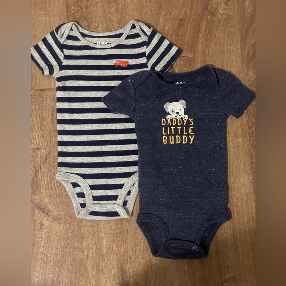 Child of Mine Pack of 2 Onesies 6-9M